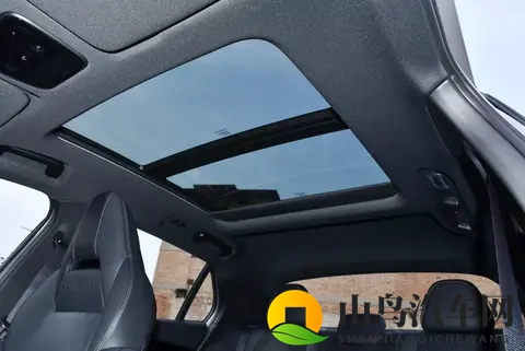 领克03 2026款15TD DCT Plus：价值回归，10万出头的“均衡王”？-2