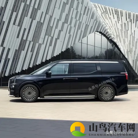 极氪009日本正式开卖，售价1430万日元，2026年开始交付-2