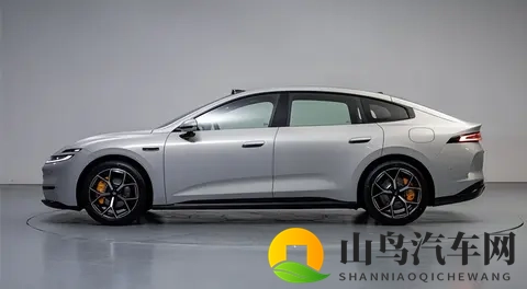 预售区间 1199-1599 万元 长安启源 A06 将于 11 月 9 日上市-2