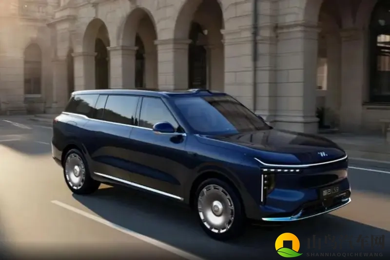 车长近5米3，智己LS9将至，单电池就有402km续航-1