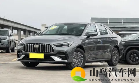 吉利新车上市，限时688万起，油耗28L，标配400V快充！-1