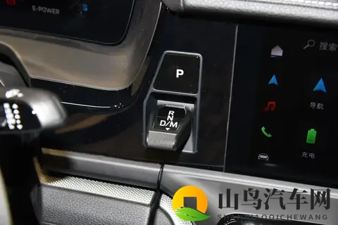 全新保时捷Panamera E-Hybrid 1288万元起：豪华运动轿跑进化论-1