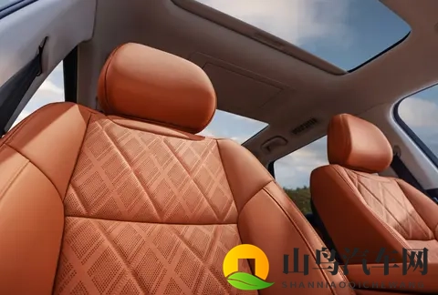 10月销量即将破万的零跑C16，为啥能够实现销量连续上涨-3