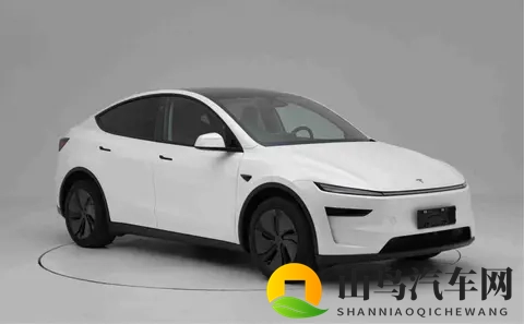 Model Y新版本来了，价格卡在中间，续航却干到821公里-1