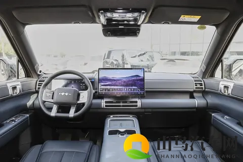 家庭用户必看！方程豹钛 7 让个性与实用不再冲突-1