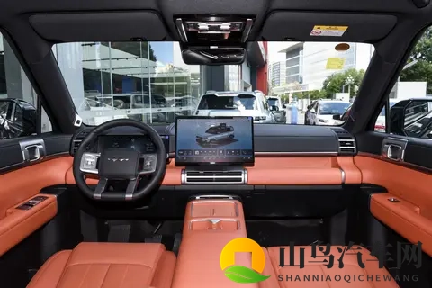 方程豹钛7：科技大空间SUV，解决家庭用车痛点，选TA就对了-1