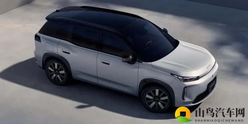 三大自研技术加持，埃安i60增程版12.68万起预售-1