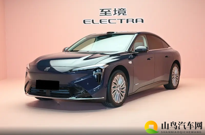 别克至境L7权益价16.99万起，纯电续航302km-1