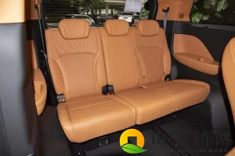 魏牌高山 7 体验记:家用 MPV 的实用新选择-2