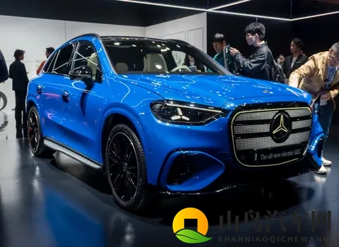 新款梅赛德斯奔驰GLC EQ在日本移动展亮相！-3