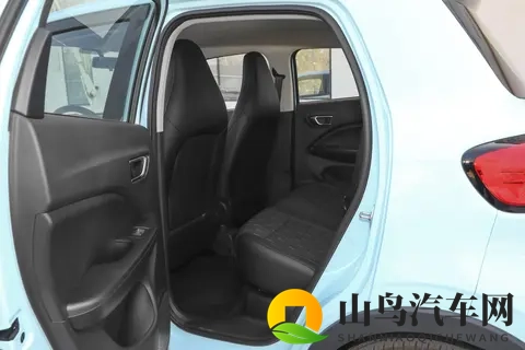 5万级纯电小车,零跑T03为何成90后年轻家庭的心头好?-2