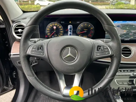 千呼万唤始出来，全新BMW M3旅行版上市，售价94.39万元-1