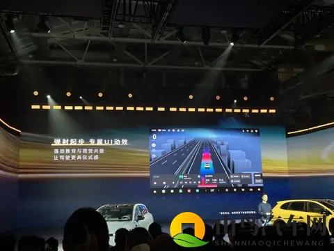 1058万起售的零跑Lafa5：一副钢炮的皮，一颗家用的心？-2