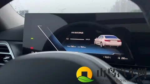 宝马i3内饰解析：德系豪华新能源车首选-1