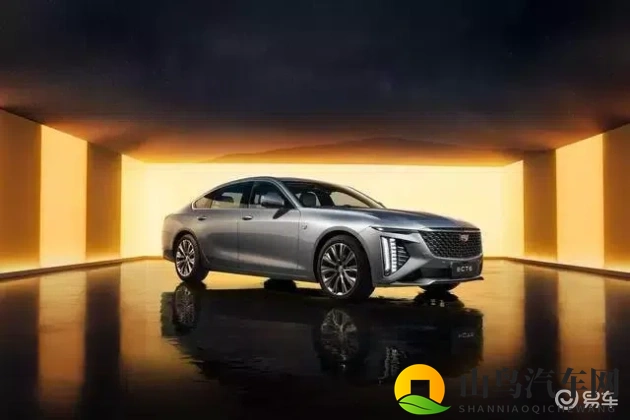 壮志凌云女飞行员版本：女飞行员展翅高飞，梦想翱翔新篇章-1