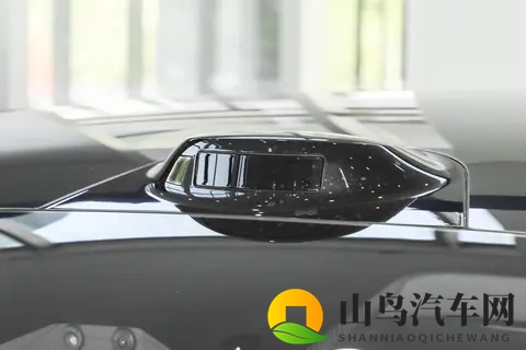 1399万元起售，磁流变悬架+后驱架构，深度体验深蓝L06-3