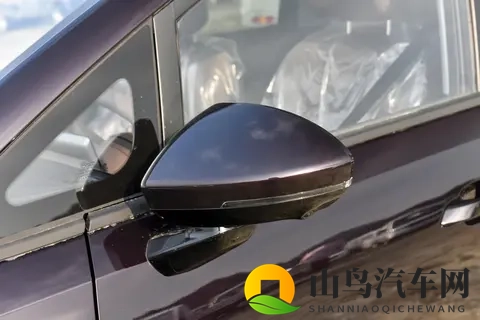 预售768万起，订单突破15000台，大7座配电滑门，星光730真带劲-3