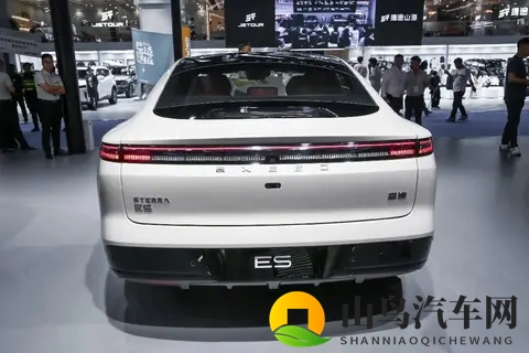 2025款星纪元ES，轴距3米，增程纯电可选，8295+Orin X+激光雷达-2