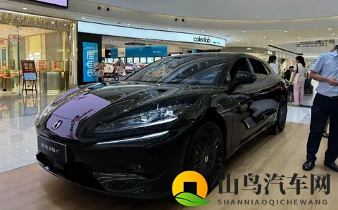 买不起仰望U7，买一辆腾势Z9GT也不错！-1