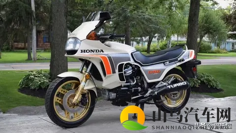 本田抗衡川崎H2？V型3缸？还要电子增压？本田想干什么？-2