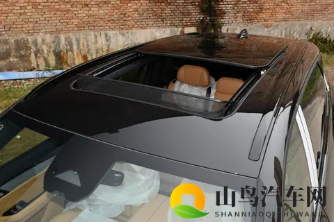 不到 20 万即可入手,2026 款领克 09 四驱探索版来了-1