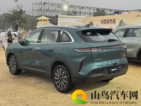 两种外观一种动力，全新奇瑞瑞虎8开启预售1059万元起-2