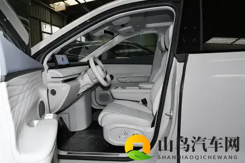18万多就能买豪华SUV？星纪元ET凭啥这么自信？看完你就明白了-2