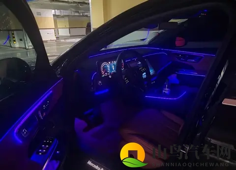 奔驰价格“大跳水”！E级降幅达到1298万，一个月卖出13103台-3