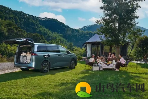 MPV真能成家庭用车“终极选择”？2026款比亚迪夏给出答案-2