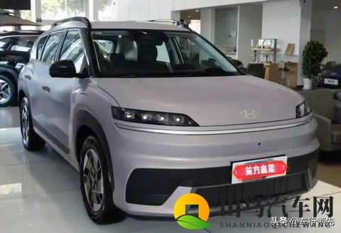 1198万起,现代羿欧正式上市!标配27英寸4K中控屏+前后独立悬架-1