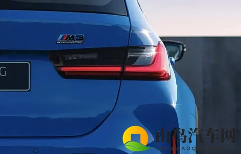 94万的宝马M3旅行版,终于等到了-3