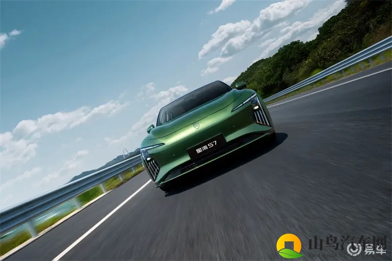 10万级家轿天花板:星海S7全维度在线-1