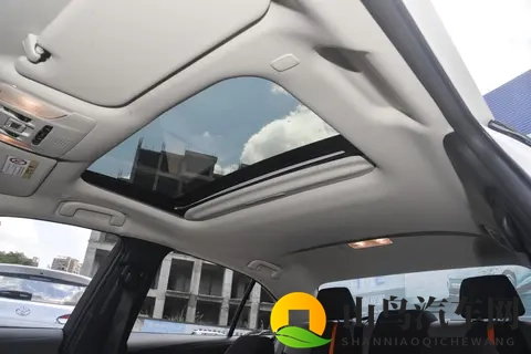 2024款丰田卡罗拉选买指南:动力、配置与场景适配全解析-1