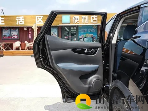 日产逍客·荣誉推酷感黑内饰，限时惊喜价898万元起-2