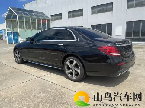 22万拿下豪华座驾,19年奔驰E300L,商务家用都合适-1