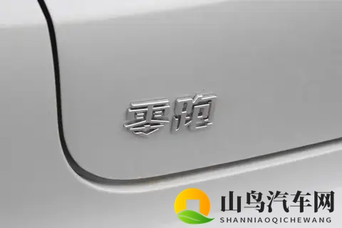 试驾零跑B01 2025款550激光雷达版,值得购买吗?-2