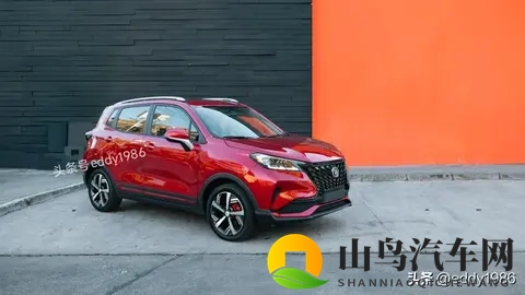 长安在智利推出新款CS15 Plus,配置升级售价还不贵-3