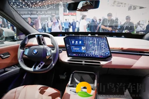 新款宝马iX4 Coupe SUV抢先看：基于Neue Klasse平台打造-3