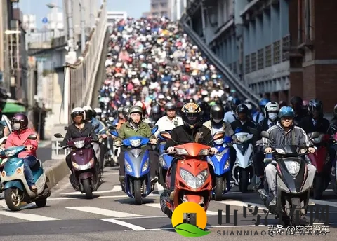 摩托车能不能上高速，多地明确！关于报废年限取消，回复也来了!-2