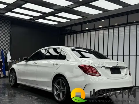 13万多拿下奔驰C级，18年7万公里，豪华座驾轻松拥有-1