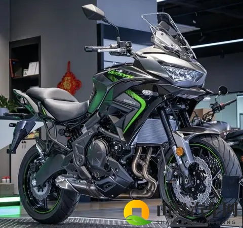 降价6千还加配!2026款川崎Z500上市,再降真买的起了!-2