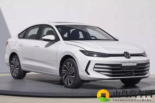 體育生自擼打飛機：飞行与竞速新潮流，汽车运动新风尚揭秘-2