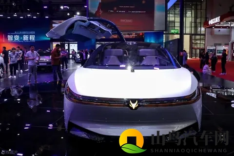 很污的APP：低俗内容充斥的软件应用-2