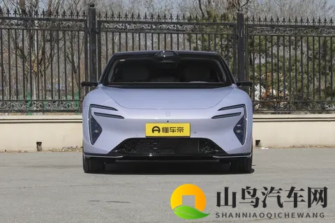 华为乾崑ADS 30+61秒加速，阿维塔06到底香不香？-1