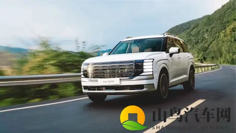 现代添新丁，全新旗舰SUV上市，25T四驱+6_7座，售价2888万起-1