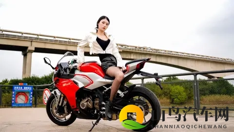 骑上四缸仿赛去兜风—与生活和解的最好方式-2