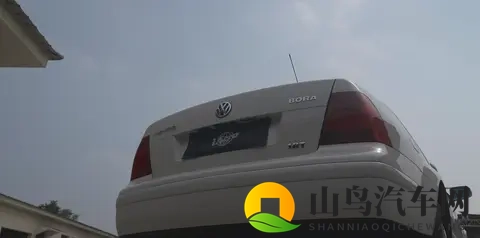 时光淬炼的忠诚：三台大众老车的重生记-3