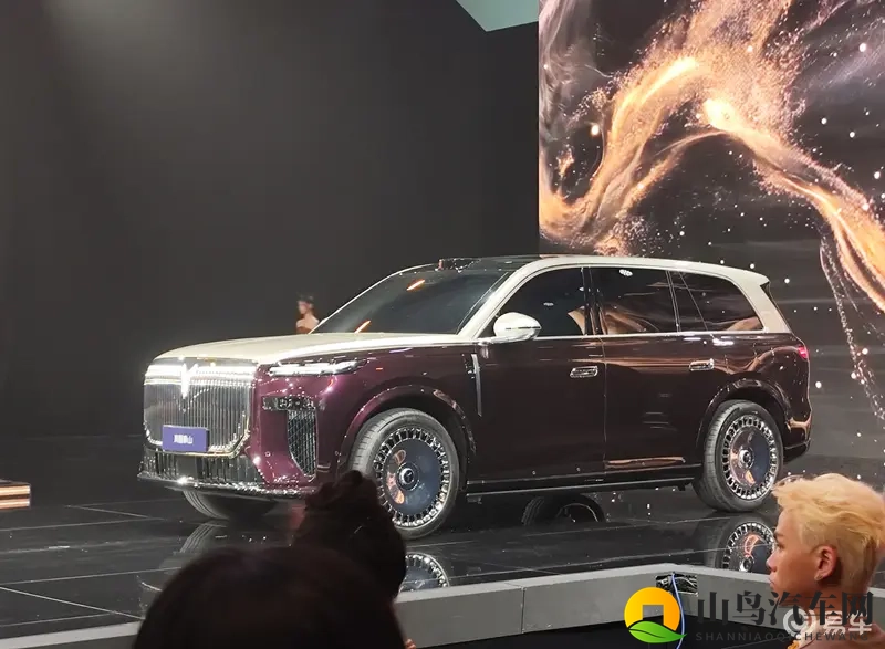 岚图泰山计划11月上市，华为系又一旗舰力作该咋看？-1