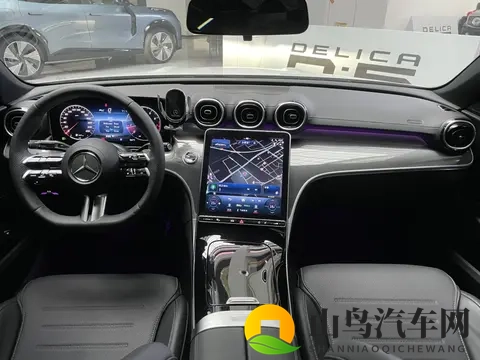 已满十八周岁从此转入：年轻购车潮：个性时尚成新宠-1