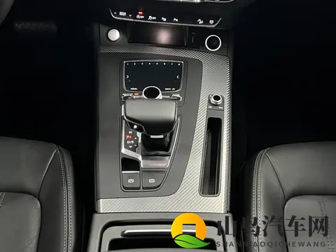 21万多拿下奥迪Q5L，三年一手车家用代步香不香？-1